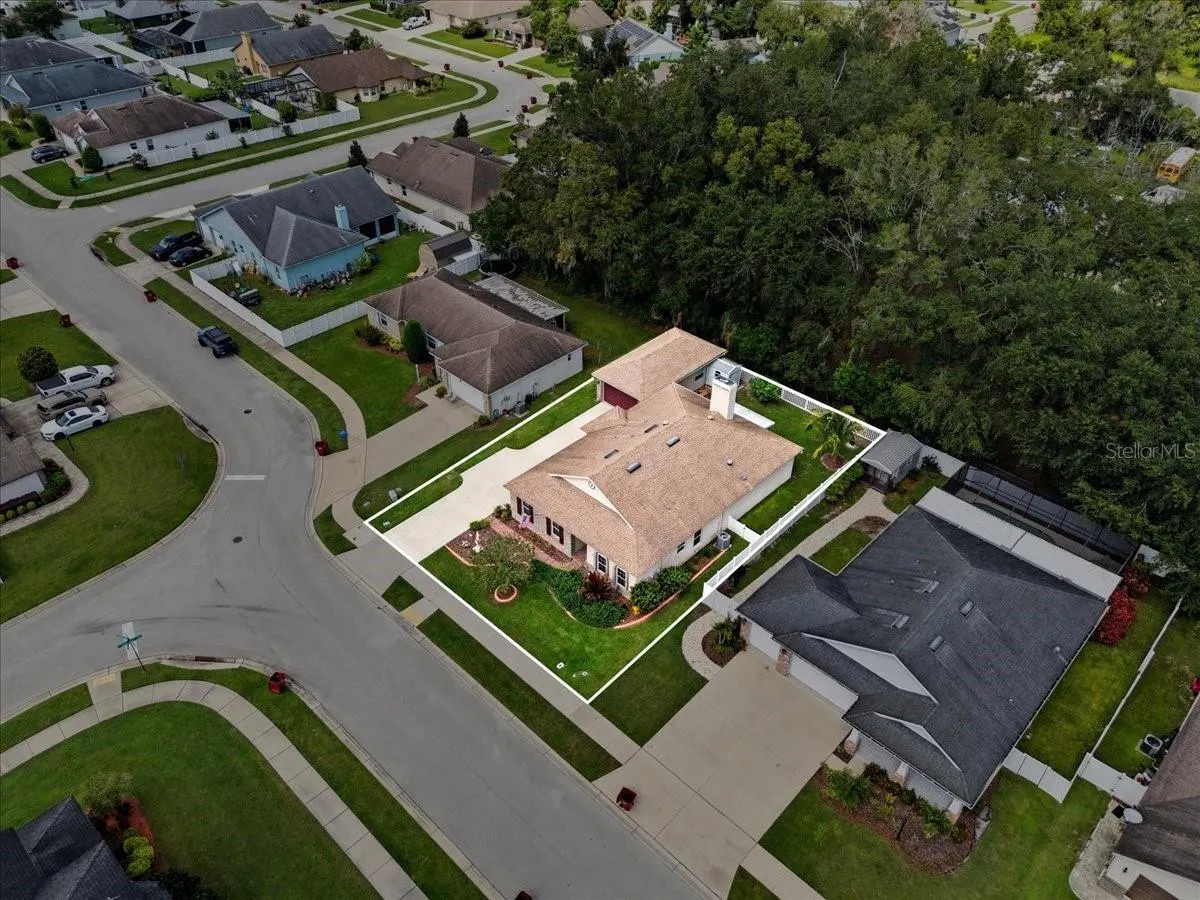 1218 LAVENDER JEWEL CT