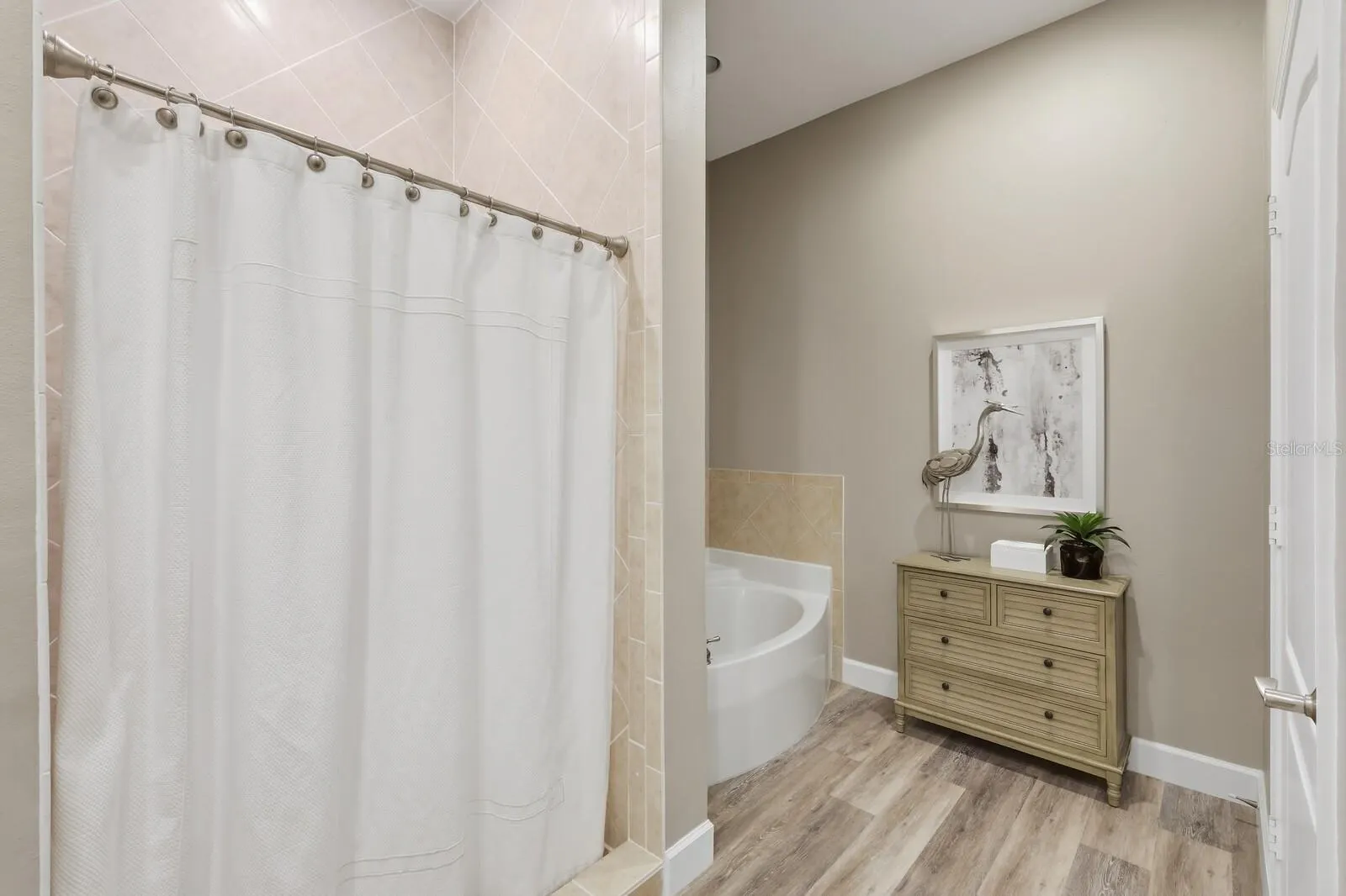 808 3RD AVE W #111, #111