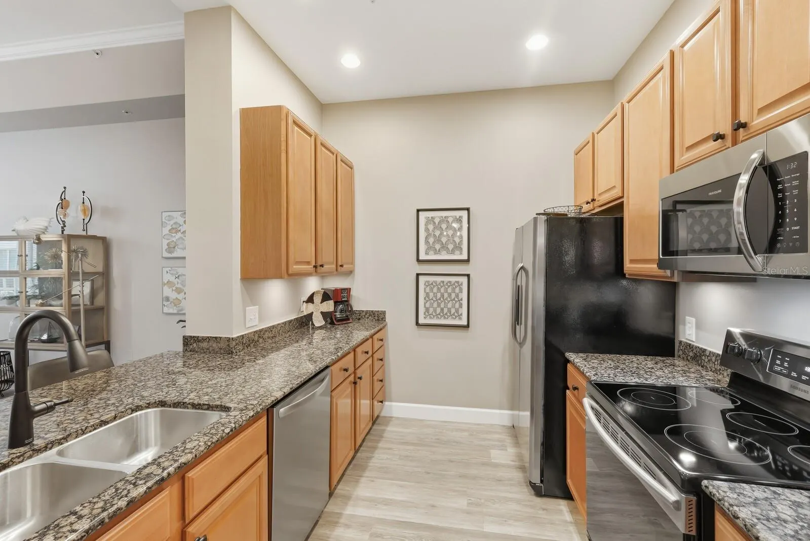 808 3RD AVE W #111, #111