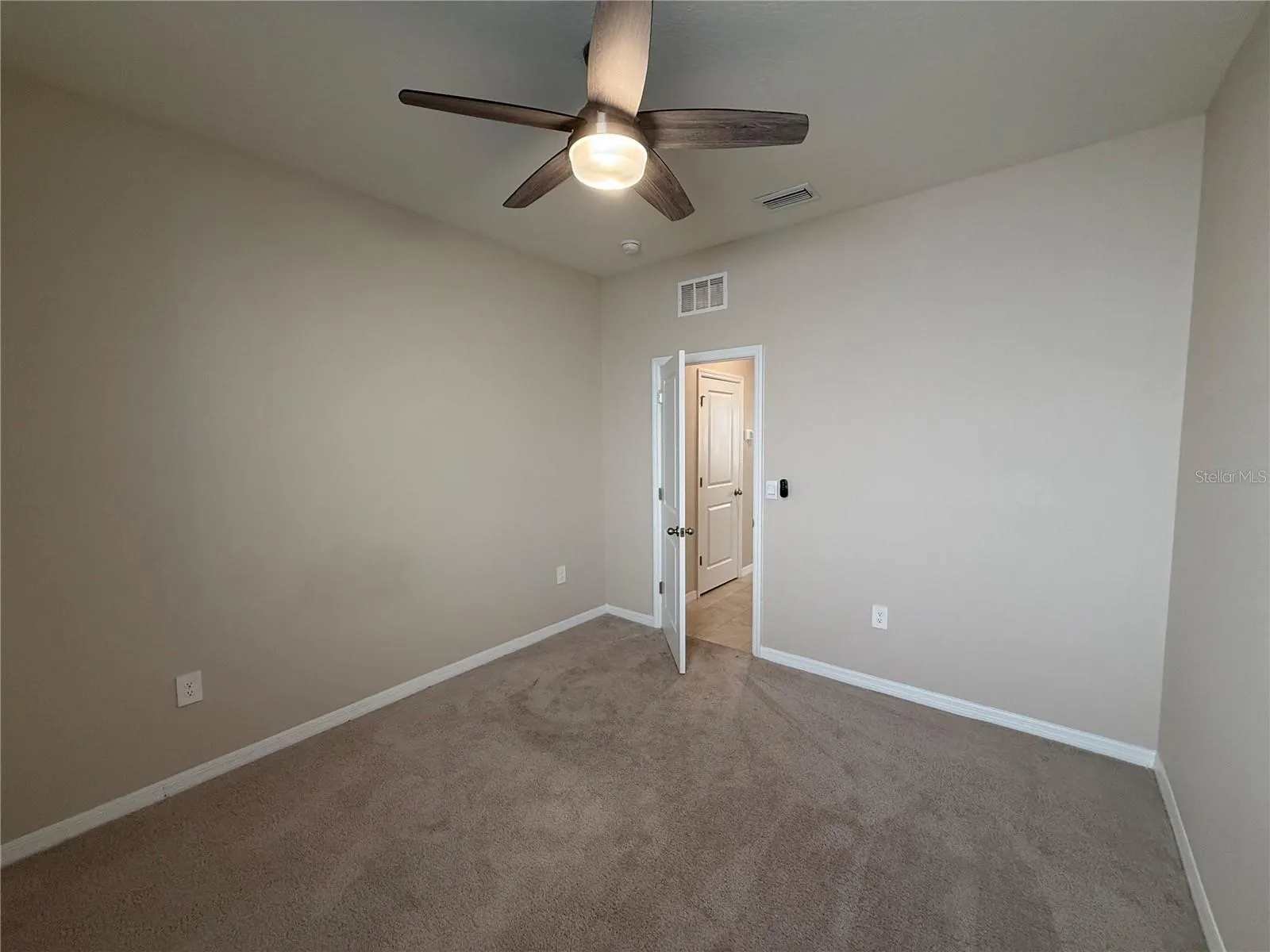 5740 WOODLAND SAGE DR