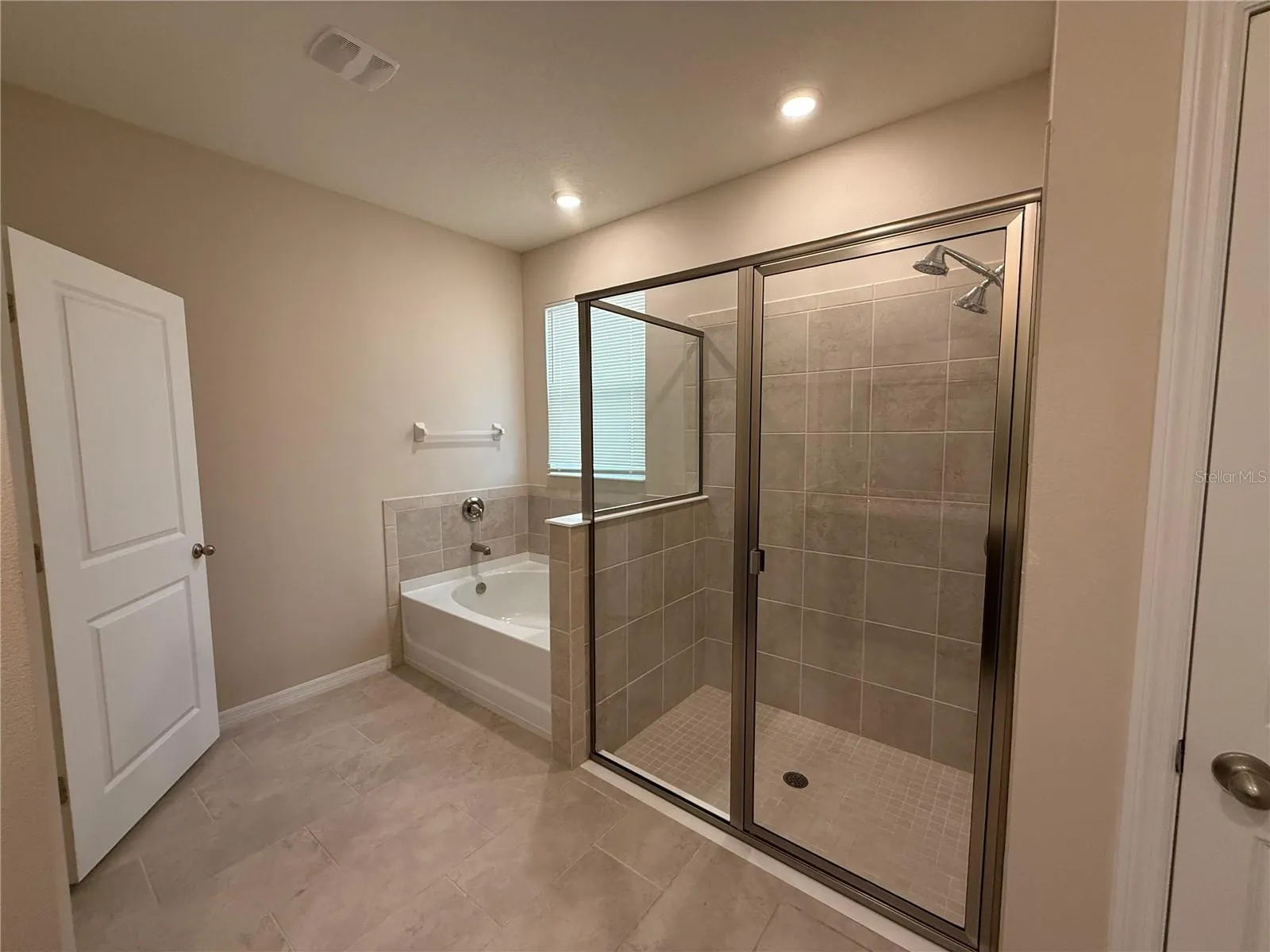 5740 WOODLAND SAGE DR