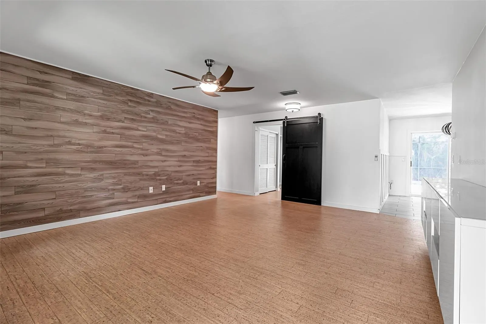 155 MIMOSA CIR