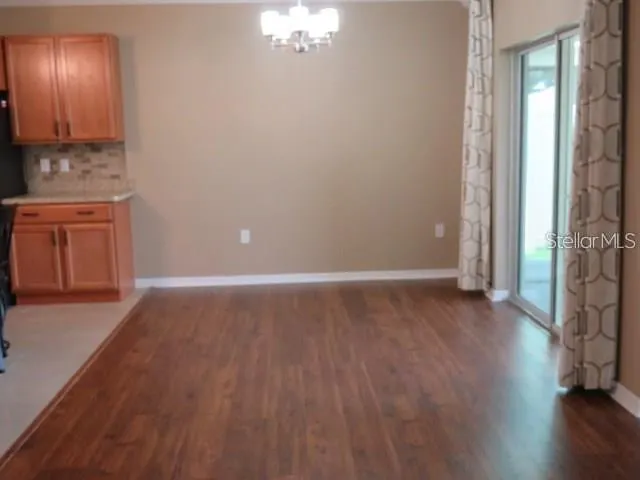5257 E 11TH