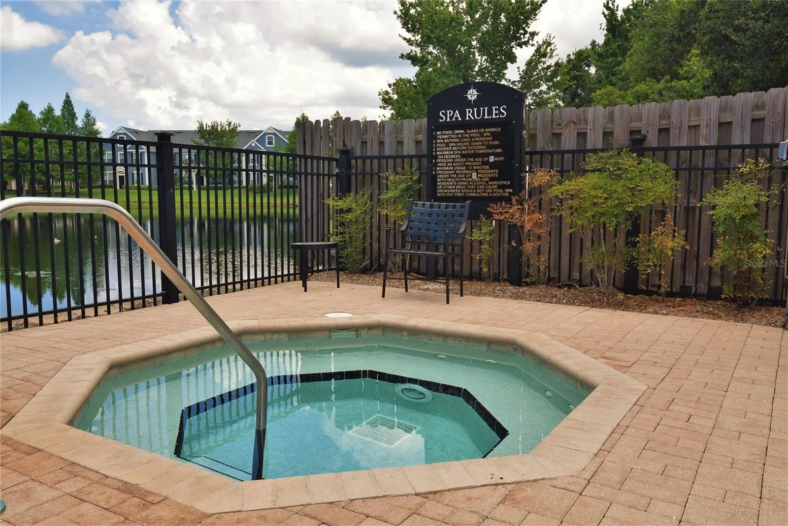 5711 SOLDIER CIR #201, #201