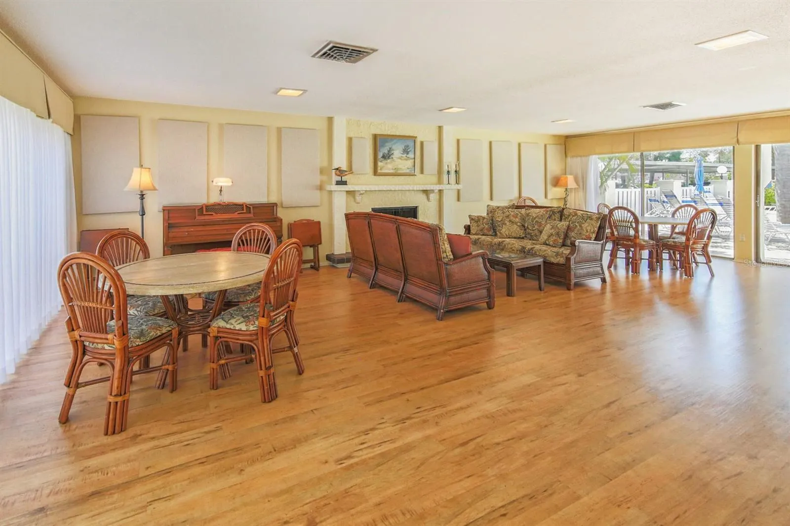 220 SANTA MARIA ST #243, #243