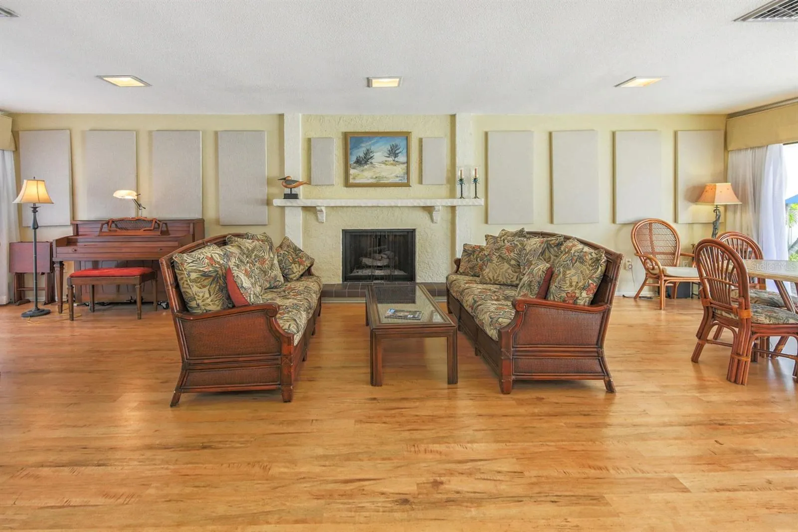 220 SANTA MARIA ST #243, #243