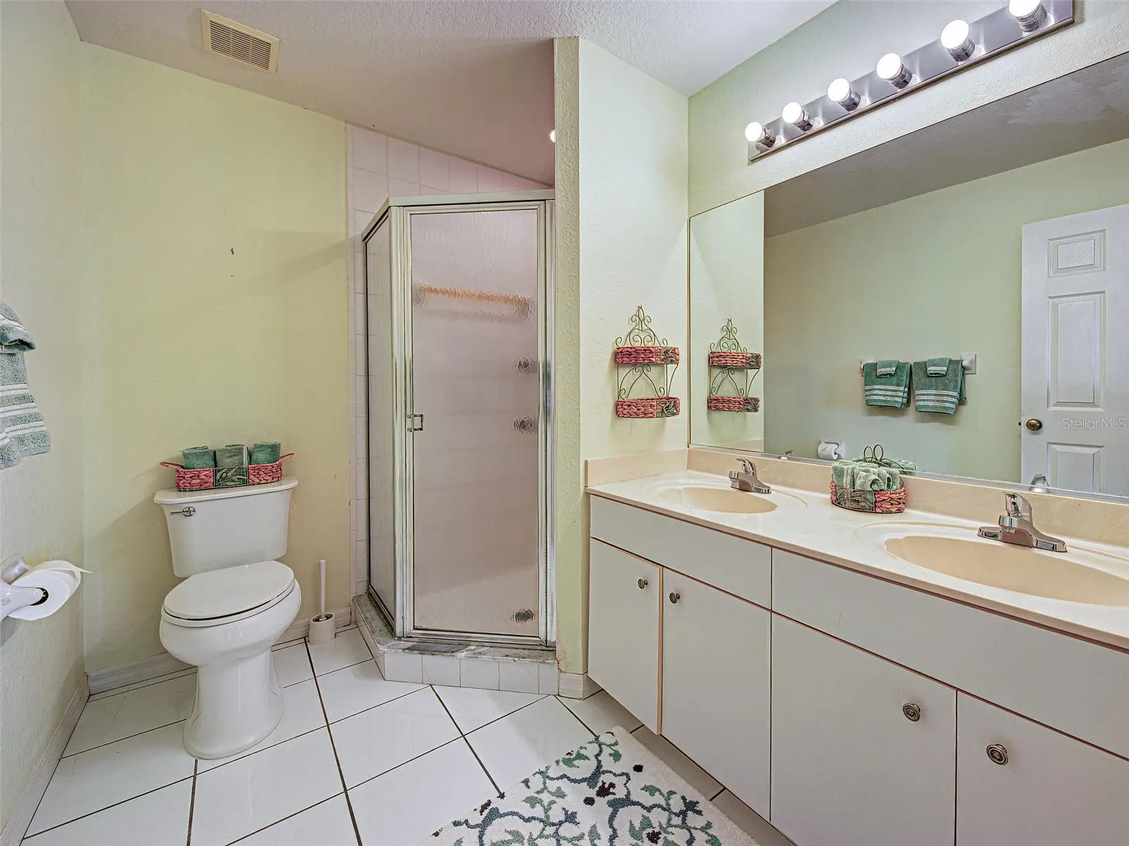 1041 CAPRI ISLES BLVD #232, #232