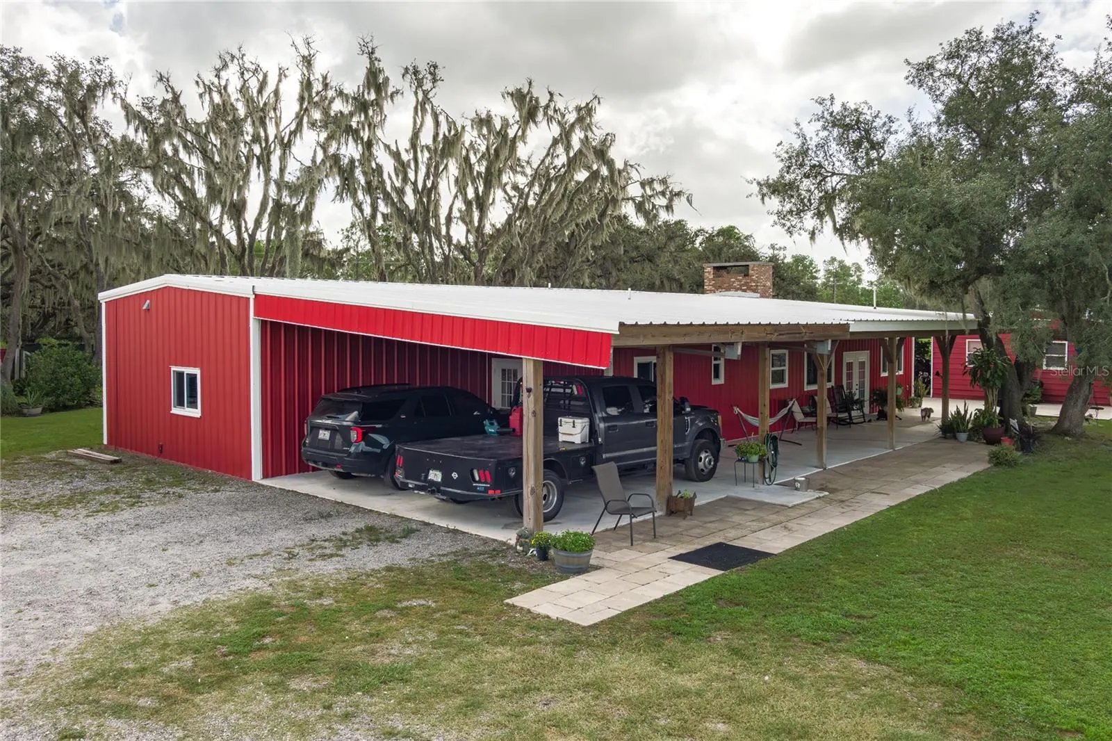 1126 & 1144 COUNTY ROAD 665