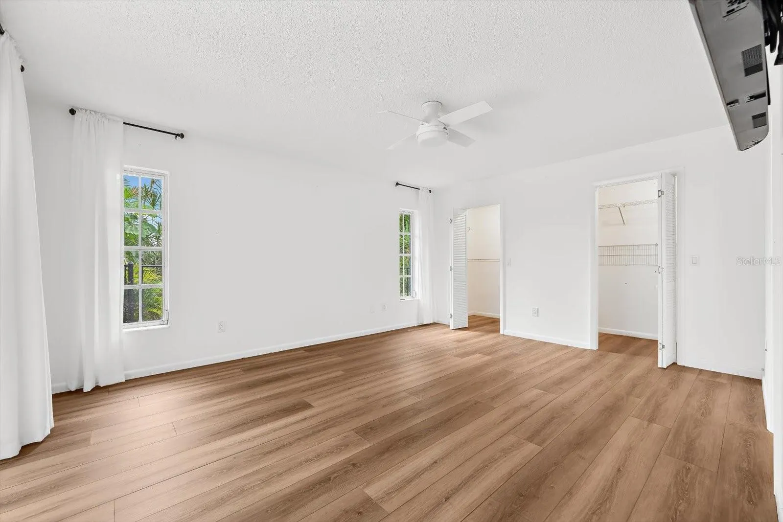 218 BRANDYWINE CIRCLE