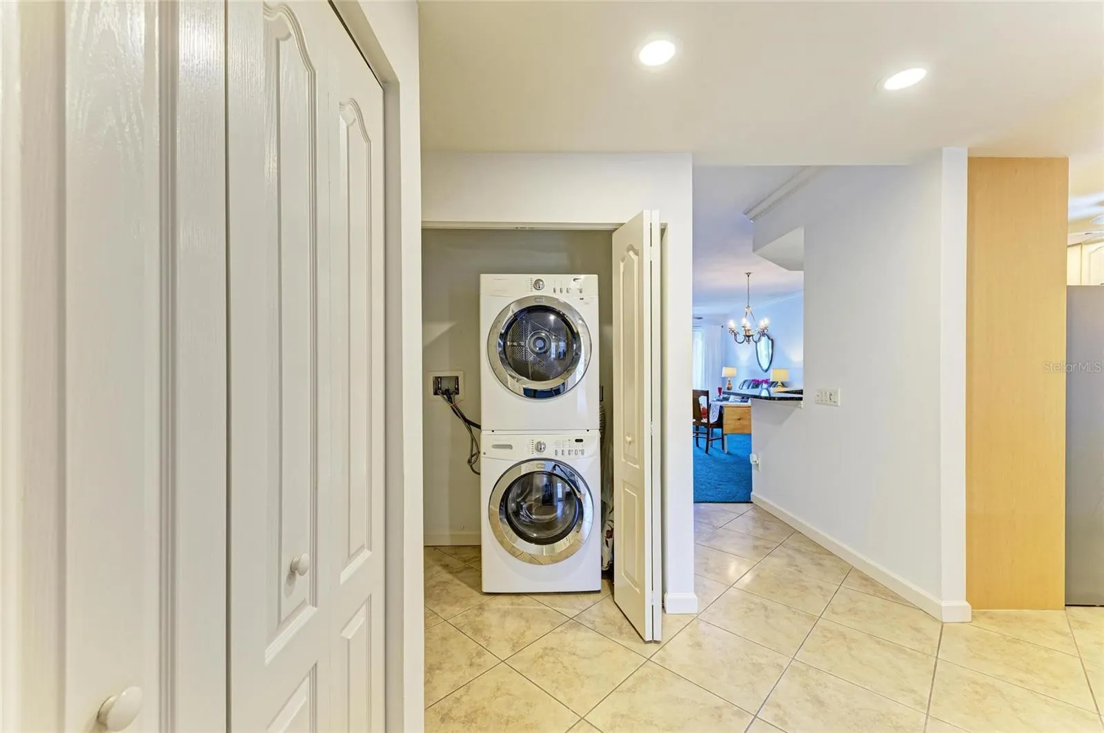 6654 7TH AVENUE CIR W #6654, #6654