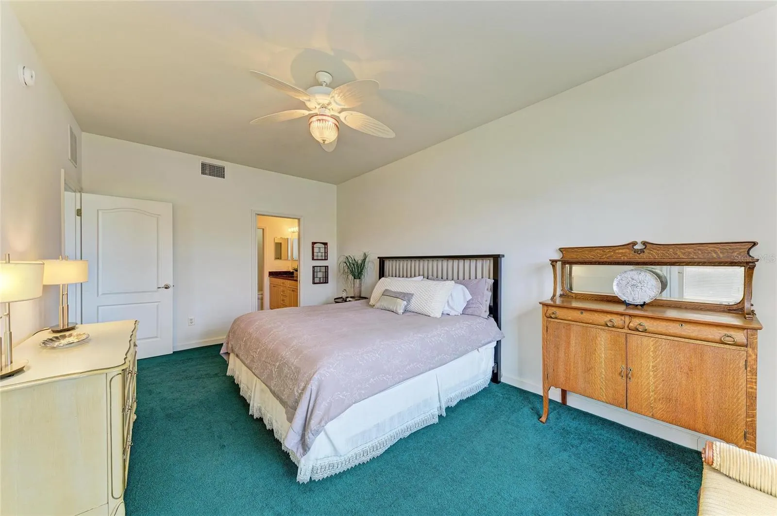 6654 7TH AVENUE CIR W #6654, #6654