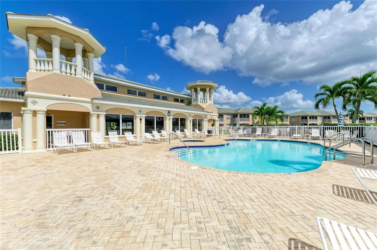 6654 7TH AVENUE CIR W #6654, #6654