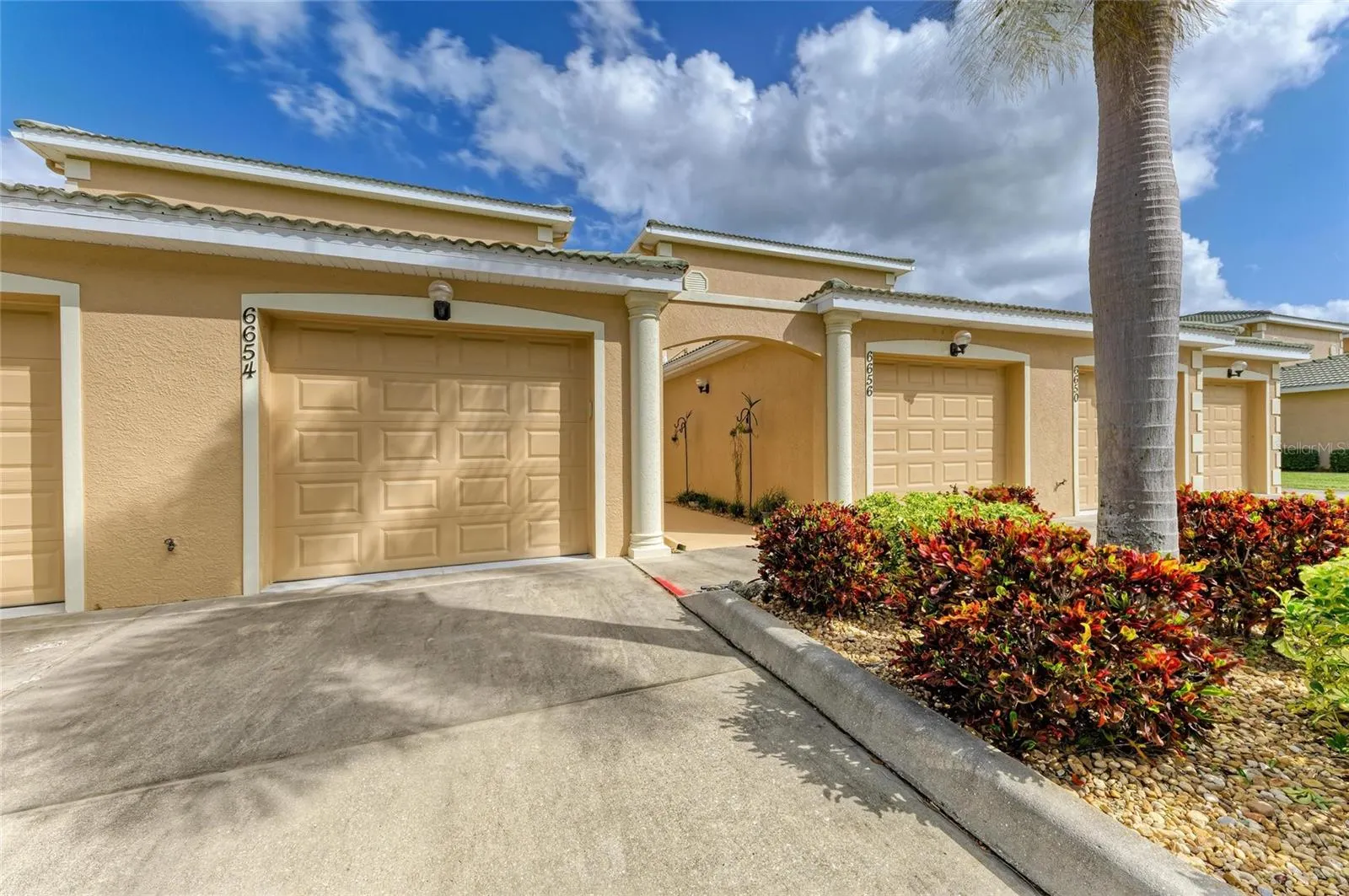 6654 7TH AVENUE CIR W #6654, #6654