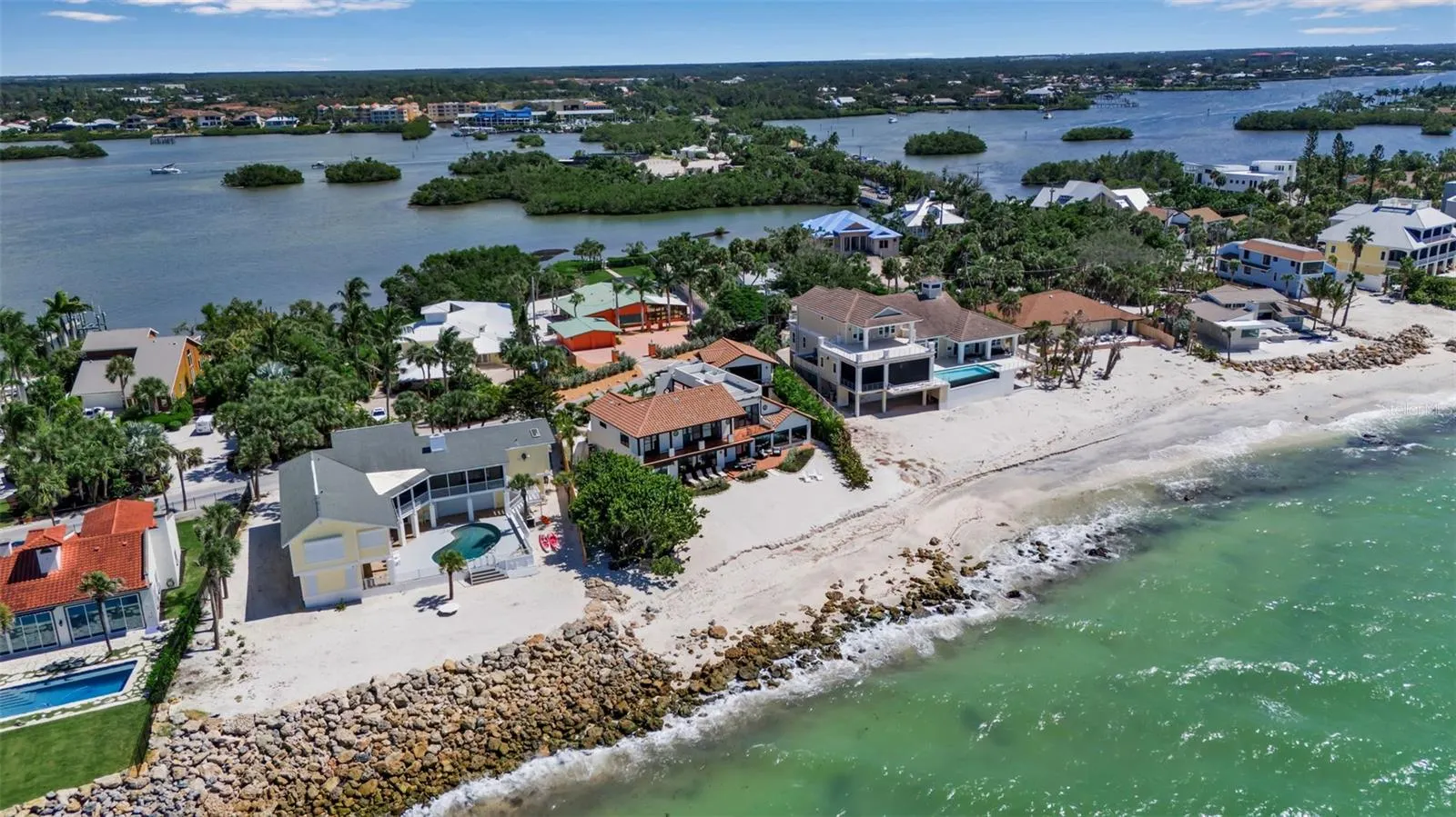 121 N CASEY KEY RD
