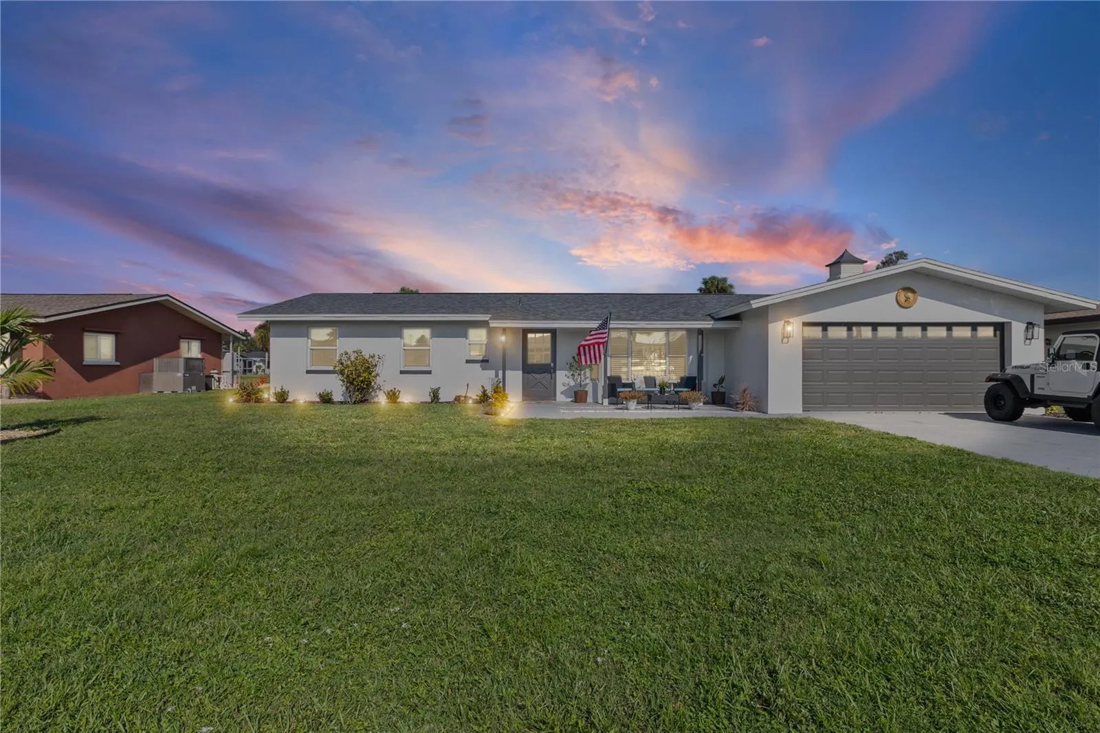 150 ROTONDA CIR