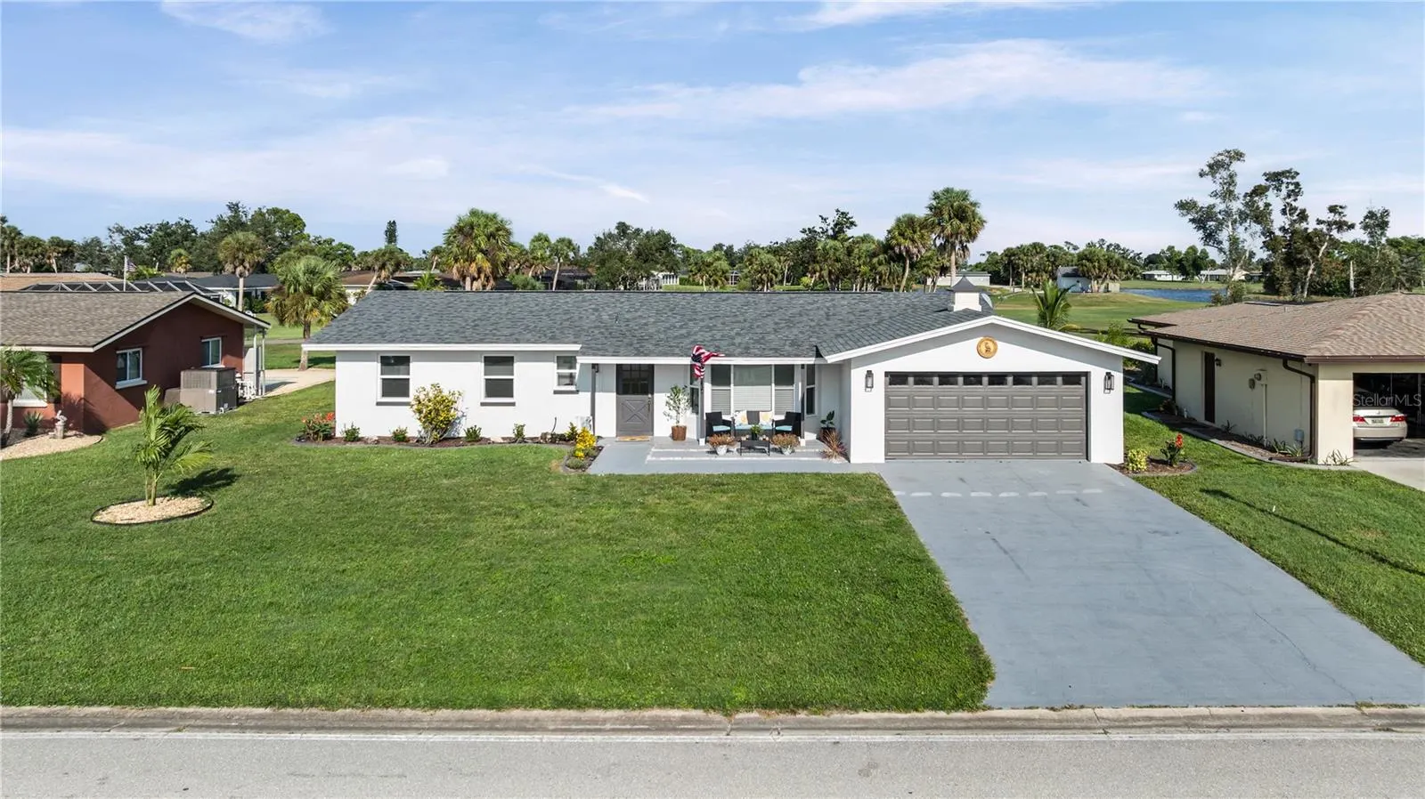 150 ROTONDA CIR
