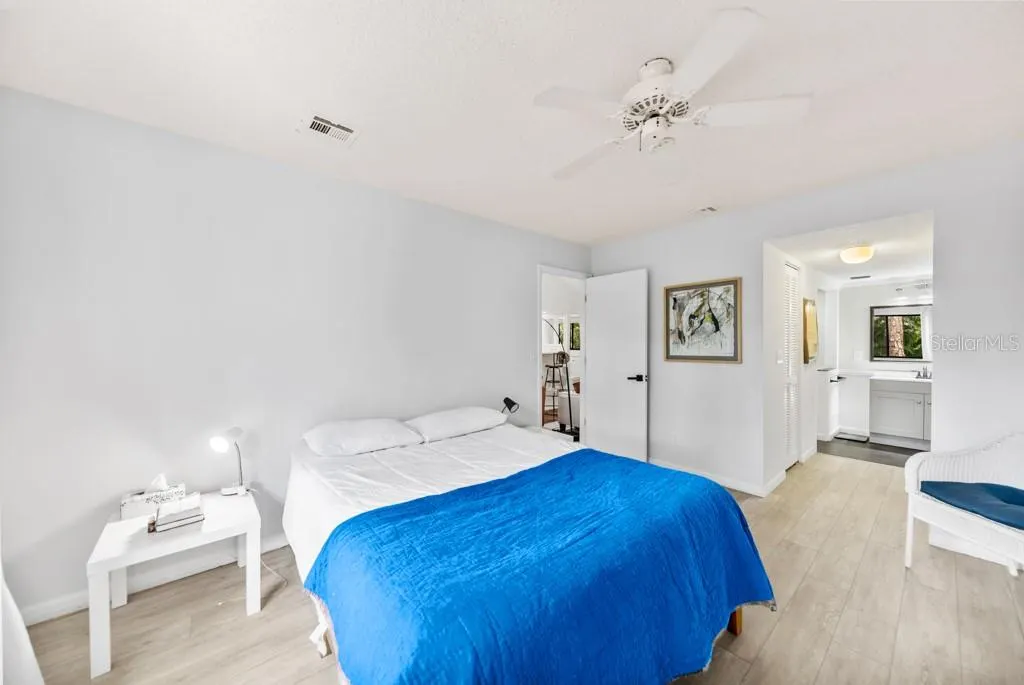 1711 PELICAN COVE RD #443, #443