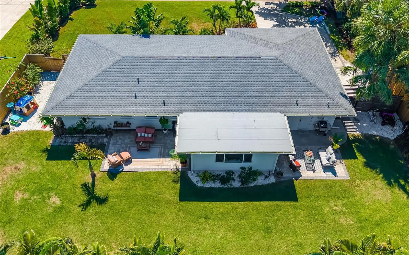 2609 HIBISCUS ST