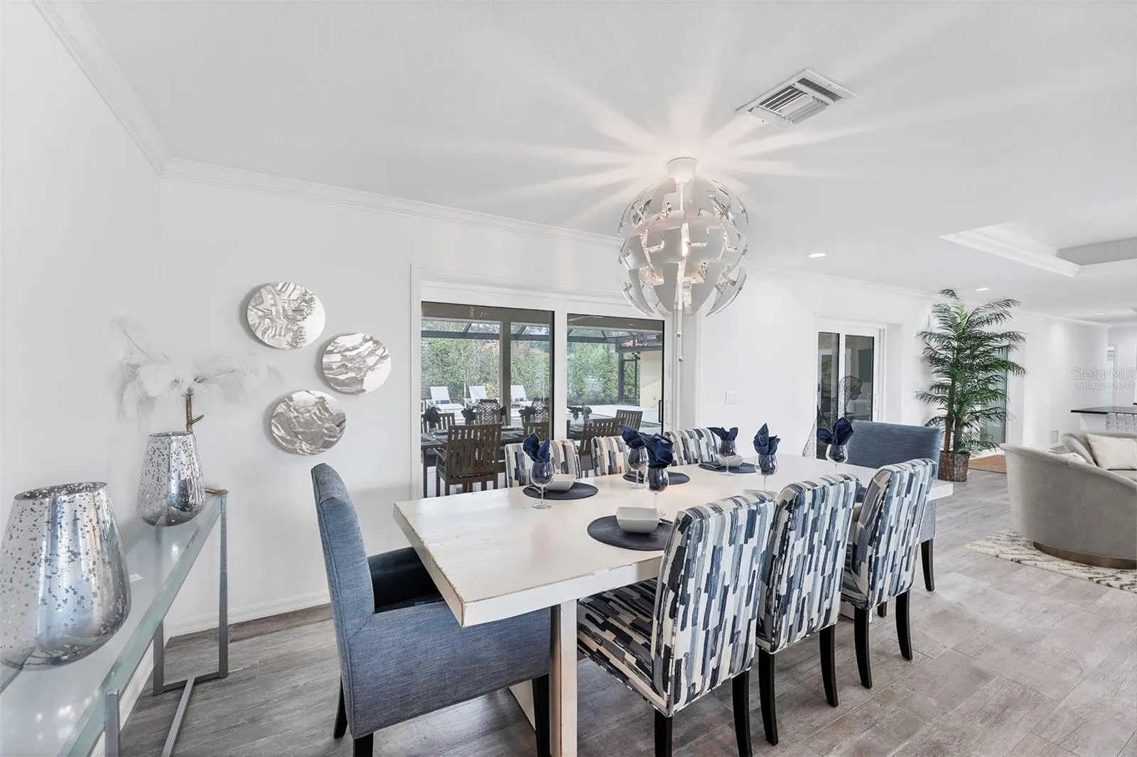 312 YACHT HARBOR DR