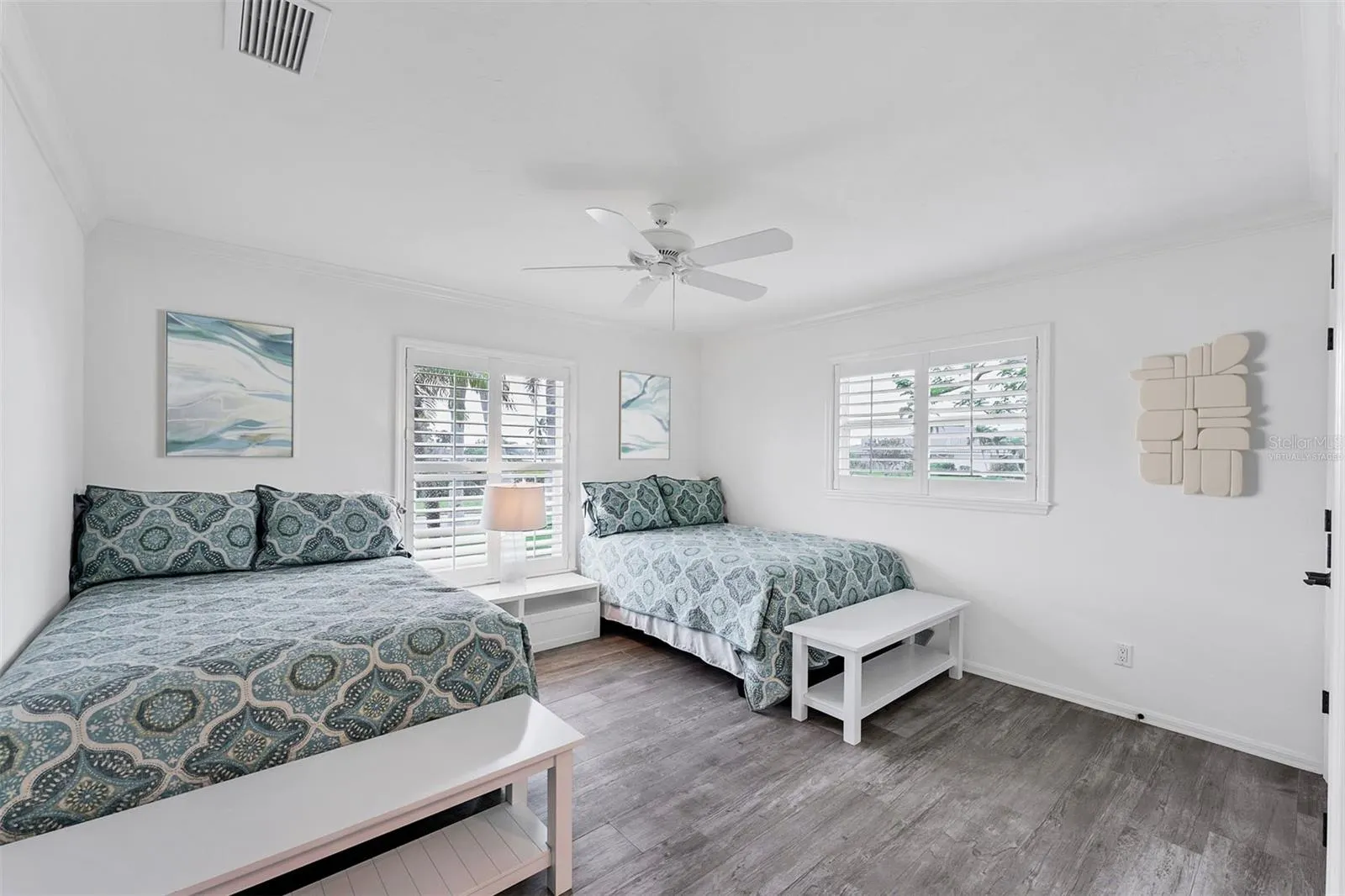 312 YACHT HARBOR DR