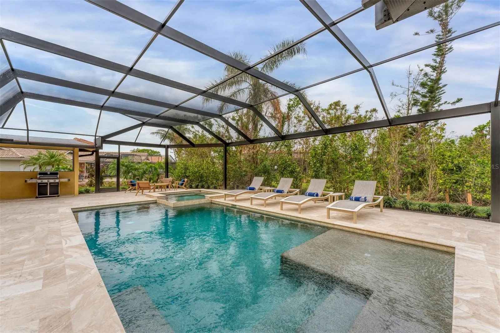 312 YACHT HARBOR DR