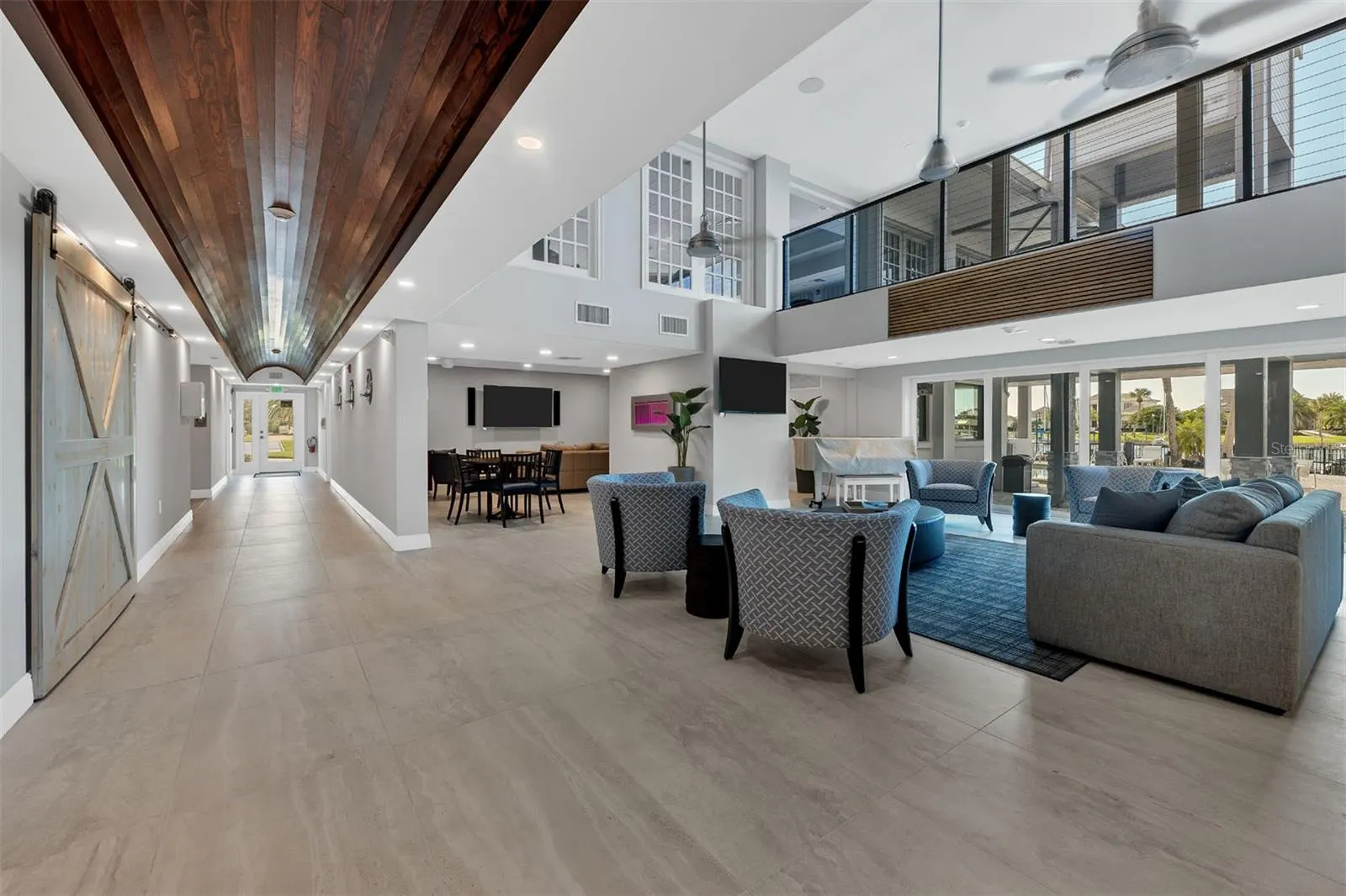 312 YACHT HARBOR DR