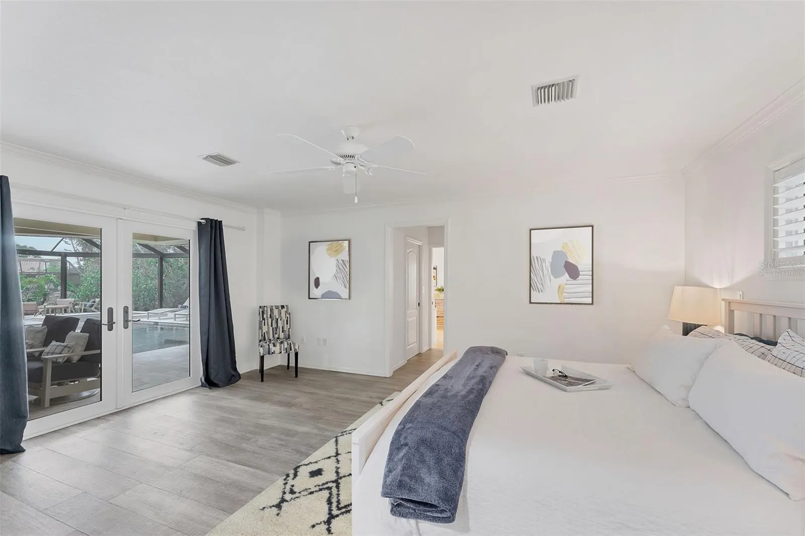 312 YACHT HARBOR DR