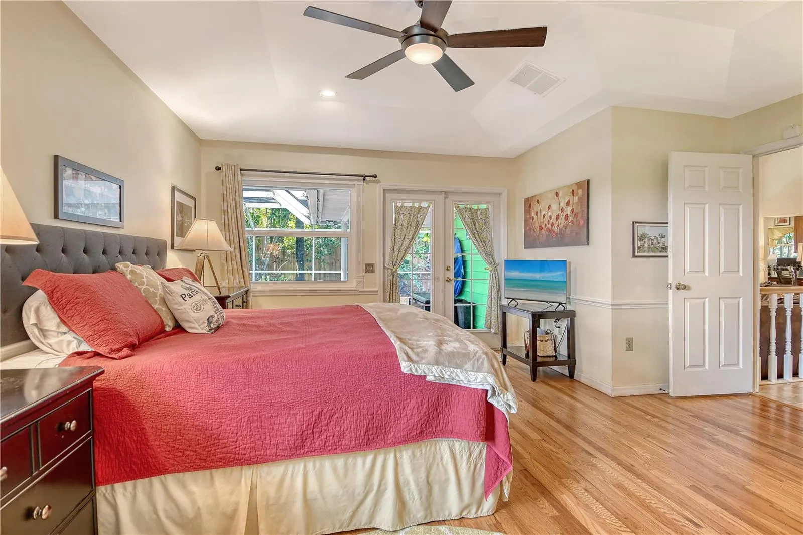 4550 CHIMNEY CREEK DR