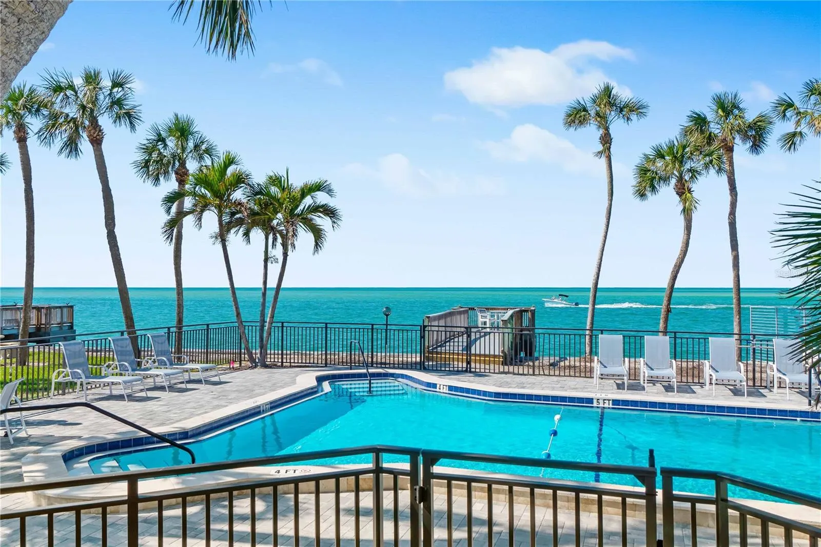 4822 OCEAN BLVD #9D, #9D