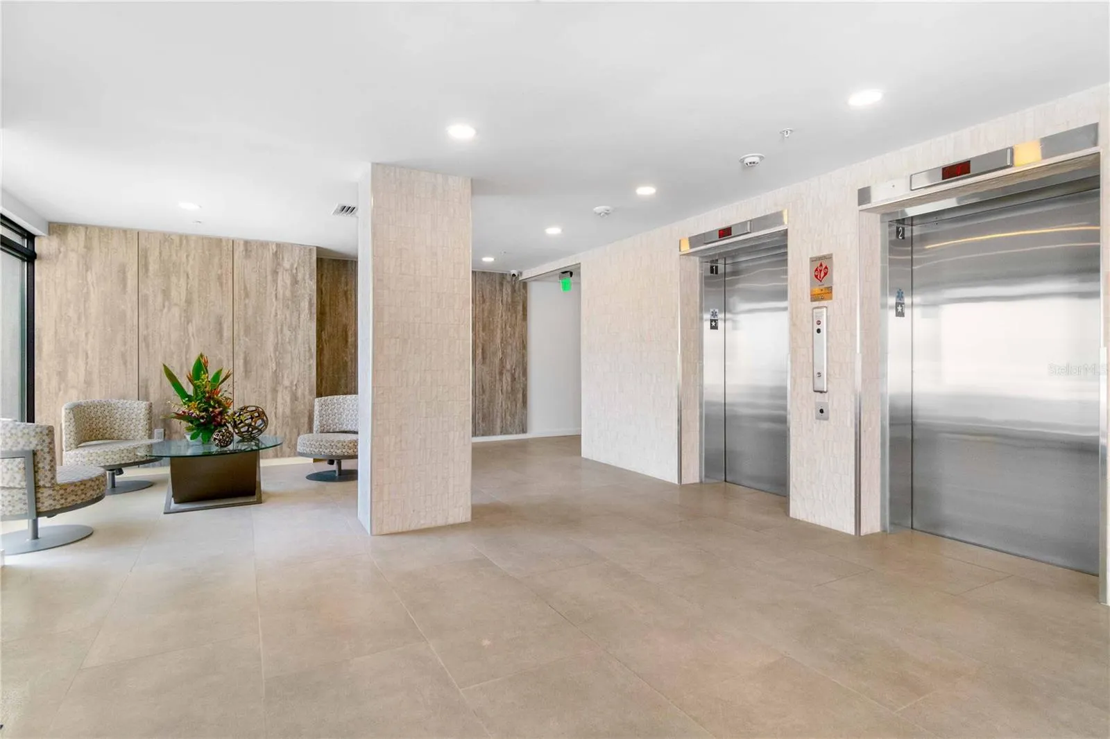 4822 OCEAN BLVD #9D, #9D
