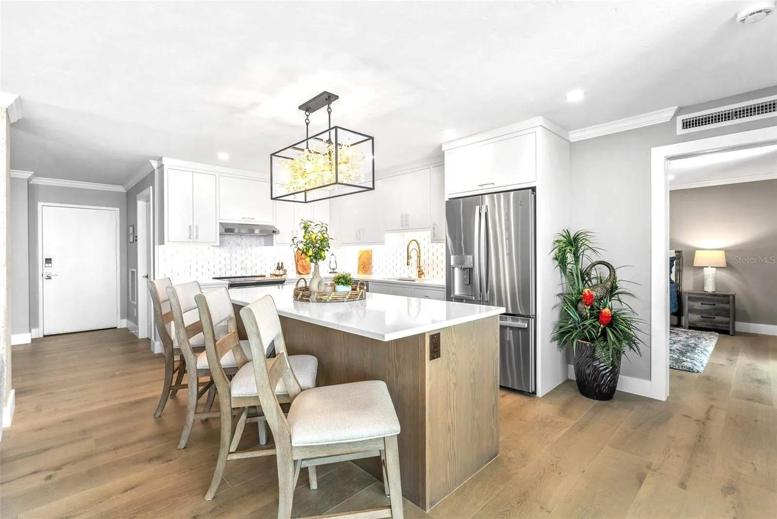4822 OCEAN BLVD #9D, #9D