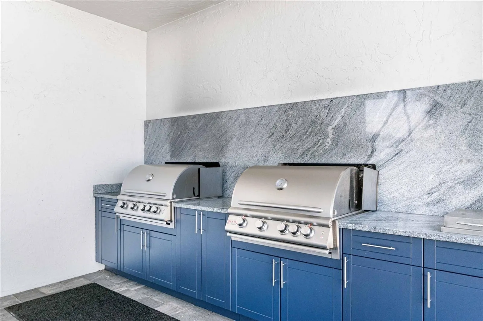 4822 OCEAN BLVD #9D, #9D