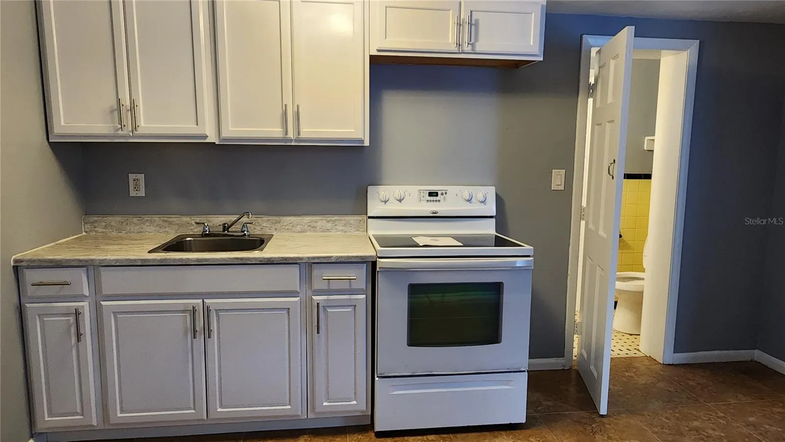 2252 MAPLE AVE #2254, #2254