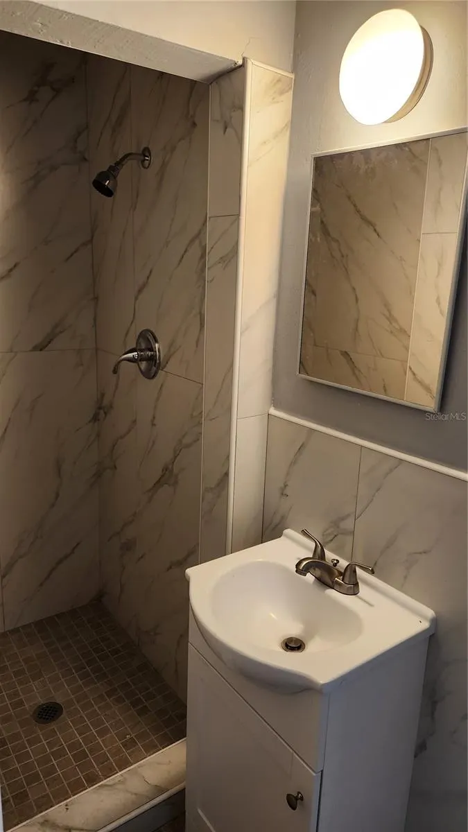 2252 MAPLE AVE #2254, #2254