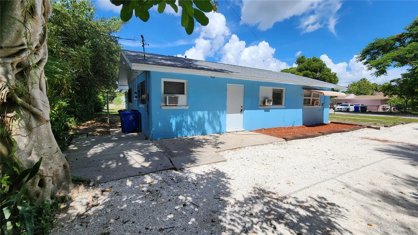 2252 MAPLE AVE #2254, #2254