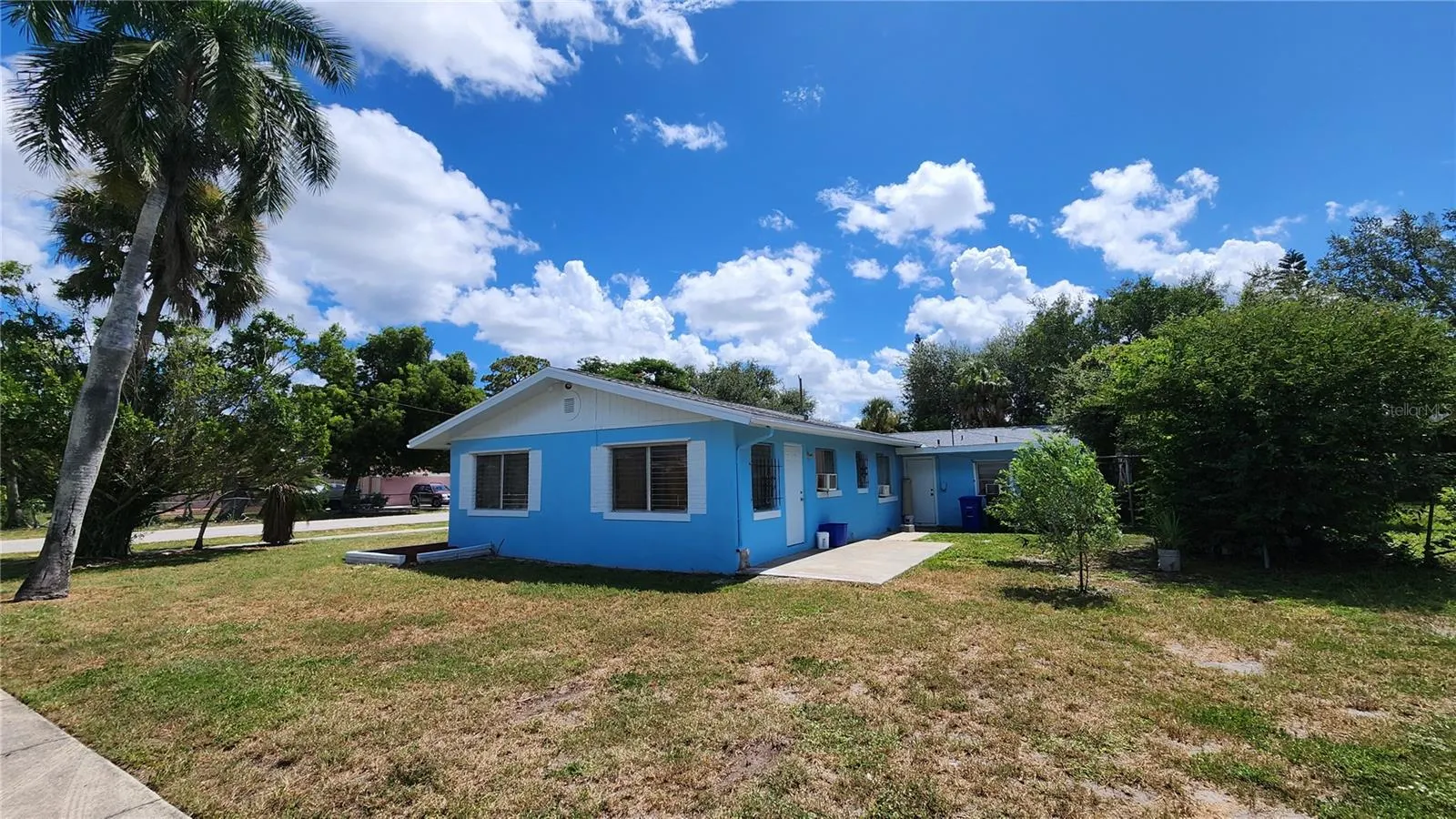 2252 MAPLE AVE #2254, #2254