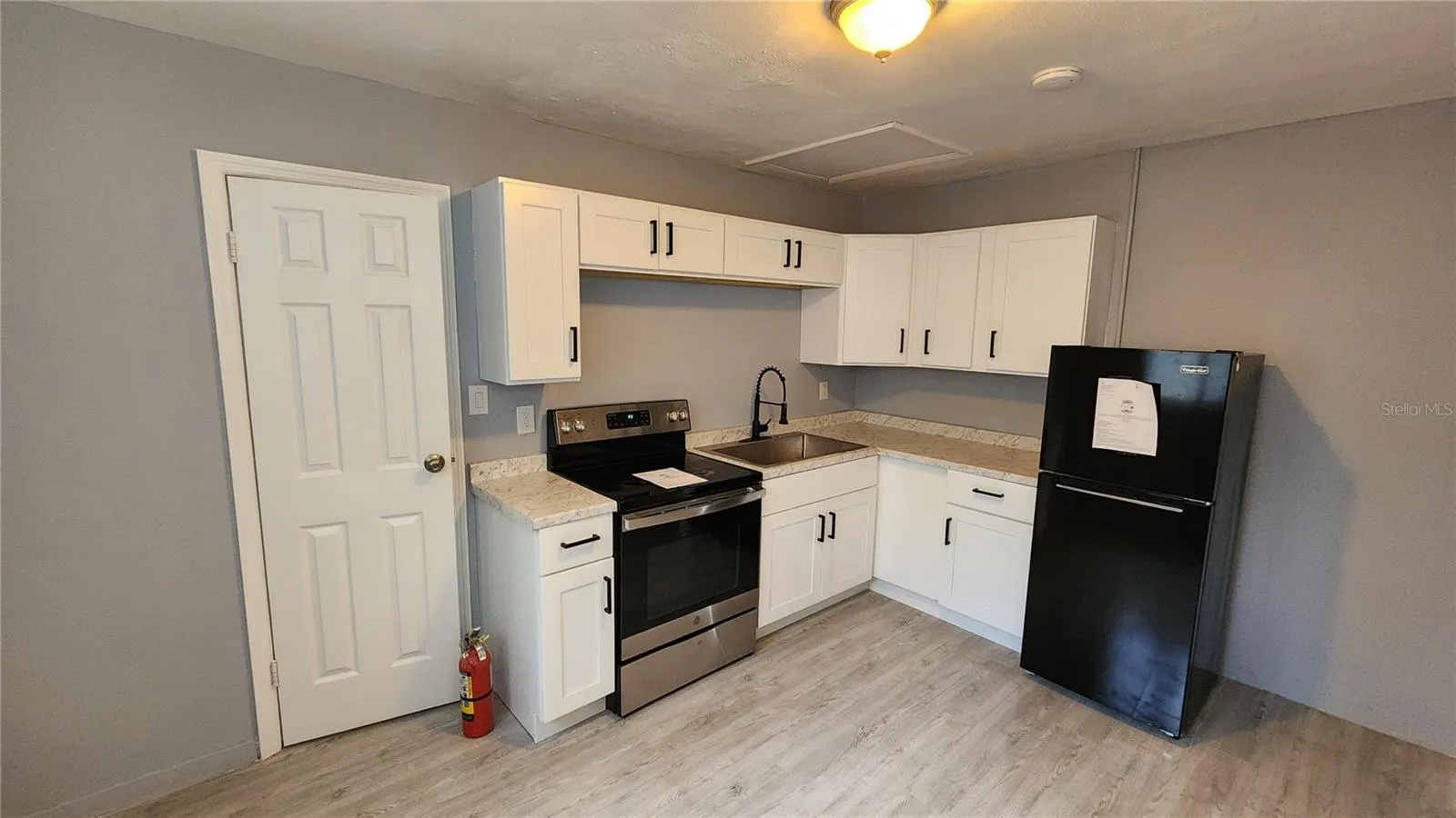 2252 MAPLE AVE #2254, #2254