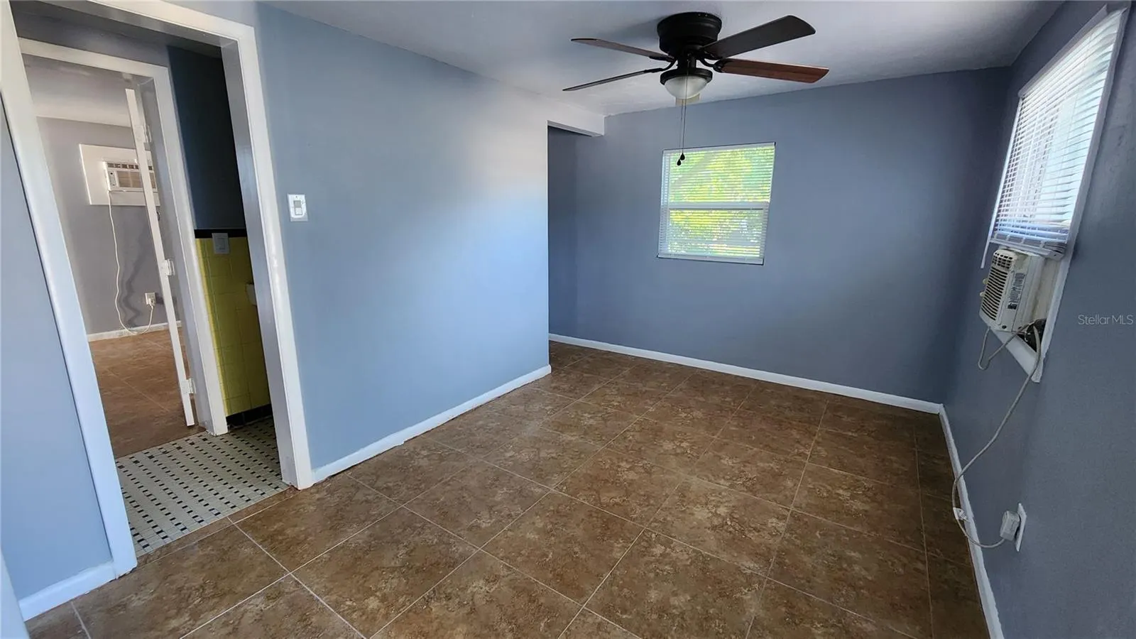 2252 MAPLE AVE #2254, #2254
