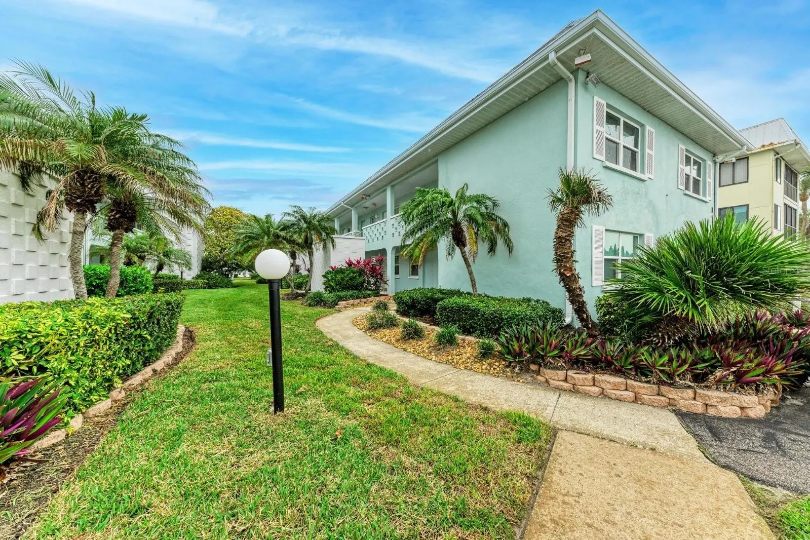 611 GULF DR N #D27, #D27