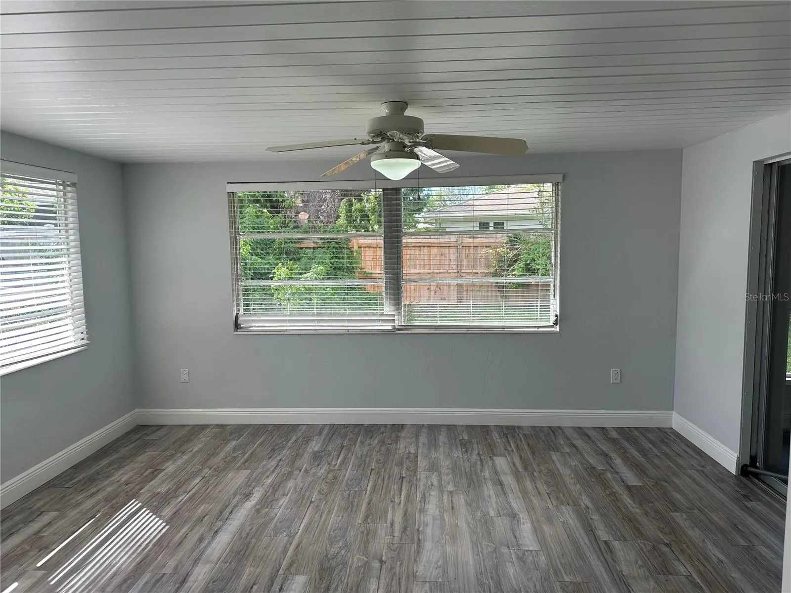 2406 ALPINE AVE