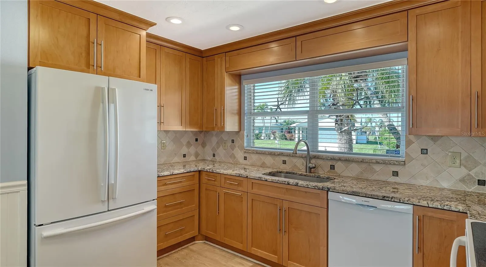 4503 CORAL LAKE DR