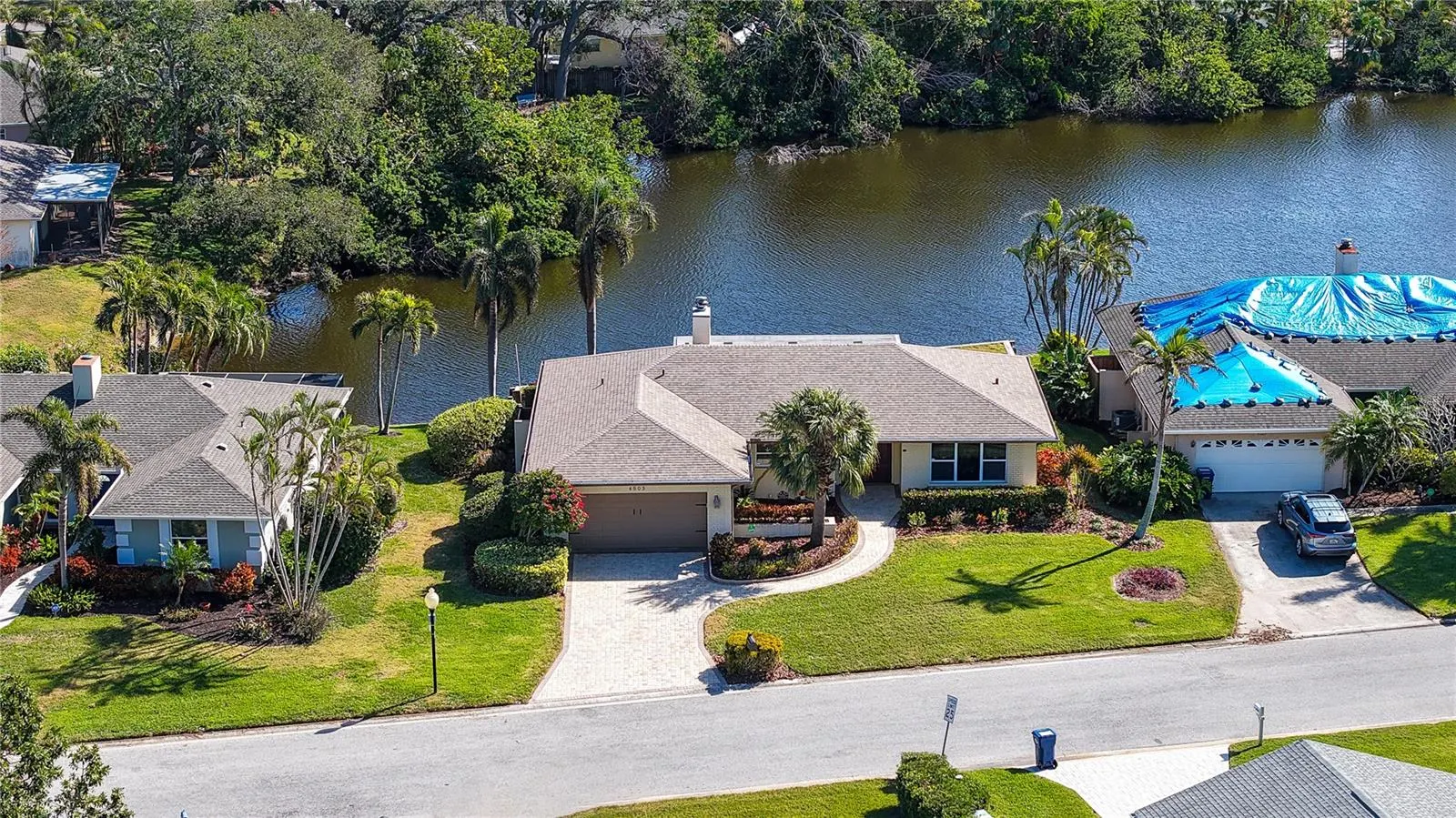 4503 CORAL LAKE DR