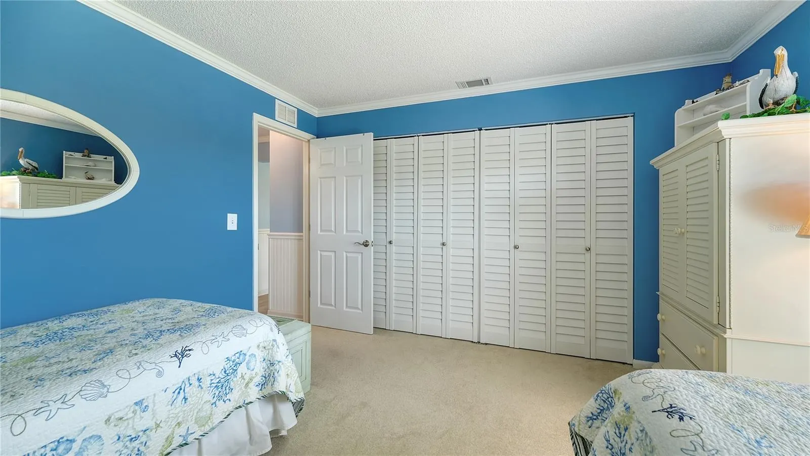 4503 CORAL LAKE DR