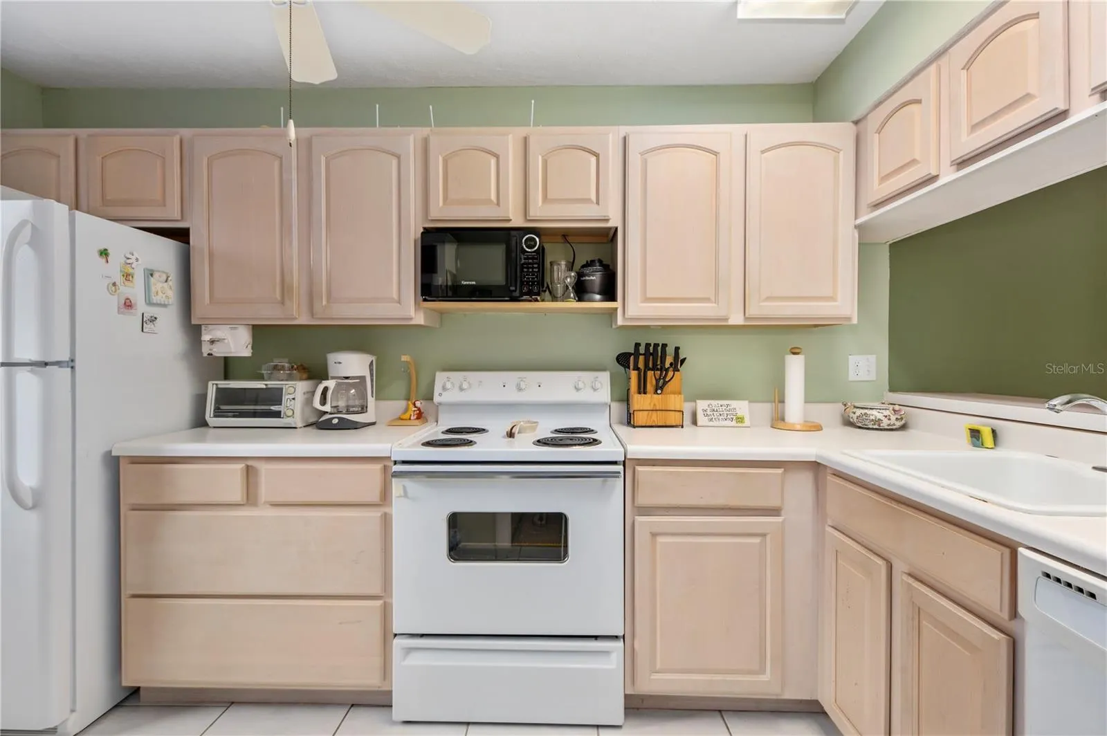 1720 GLENHOUSE DR #330, #330
