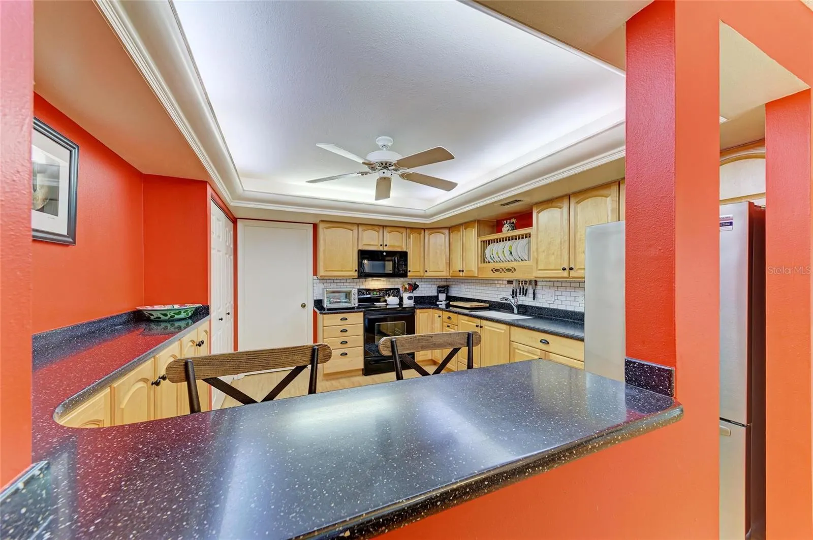7087 FAIRWAY BEND CIRCLE