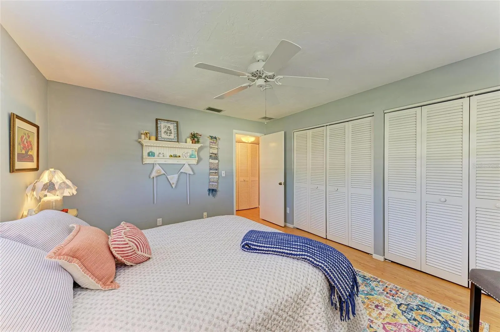 7087 FAIRWAY BEND CIRCLE