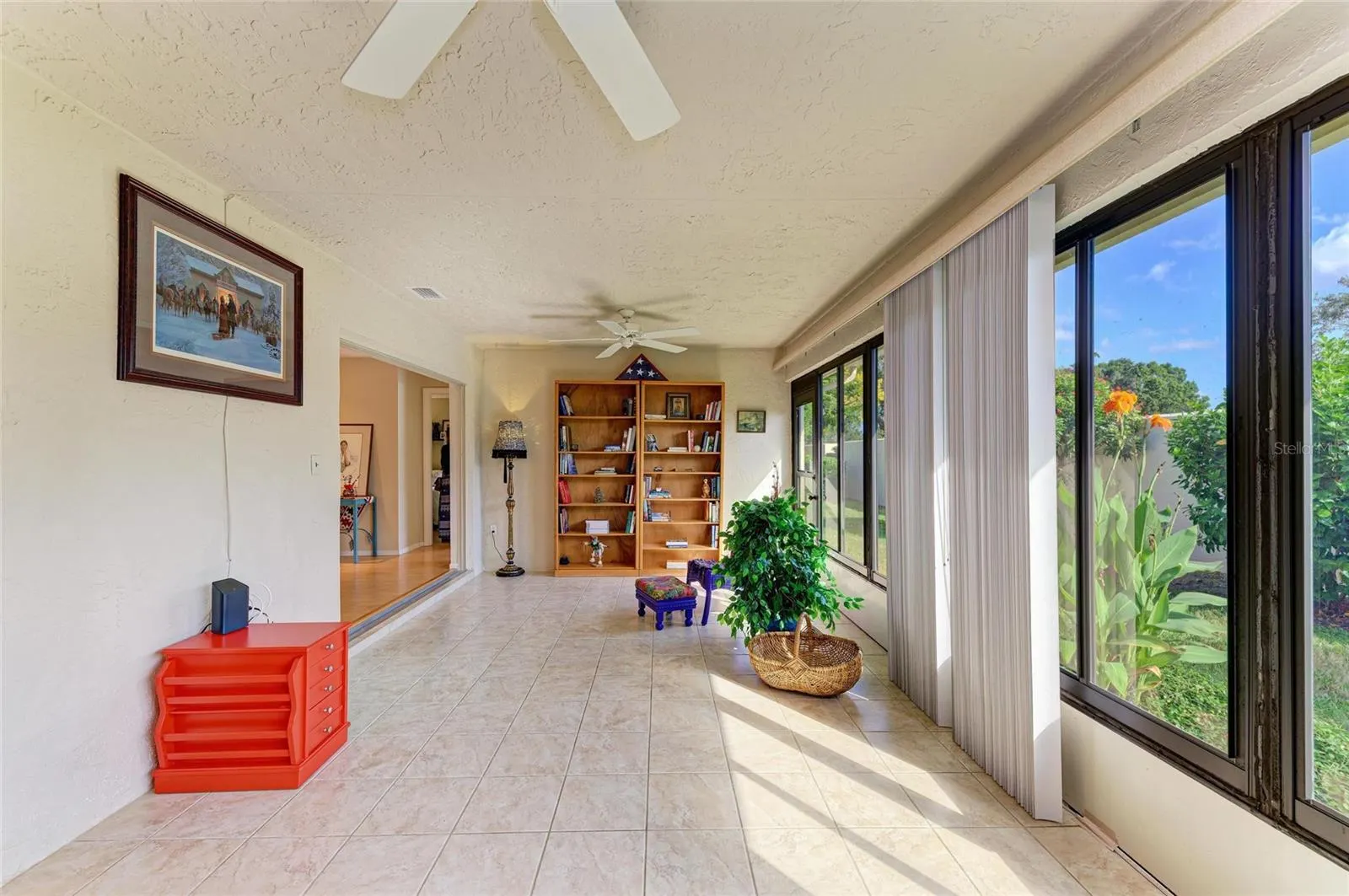 7087 FAIRWAY BEND CIRCLE