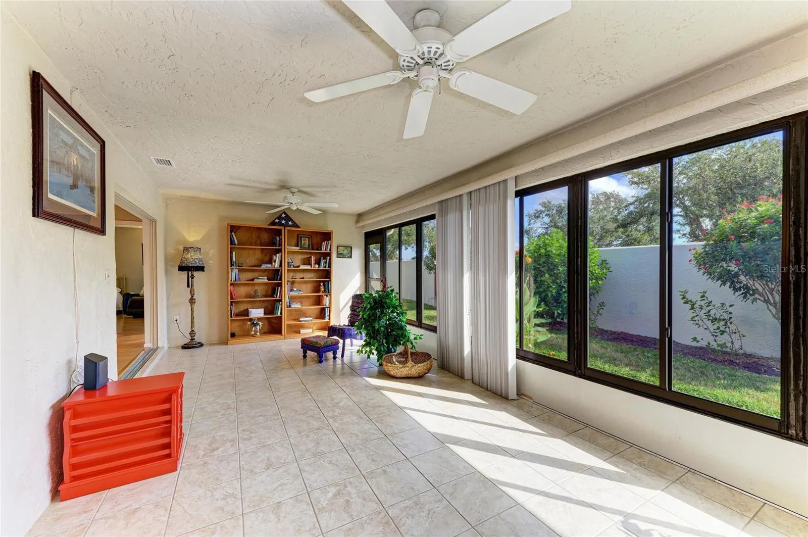 7087 FAIRWAY BEND CIRCLE