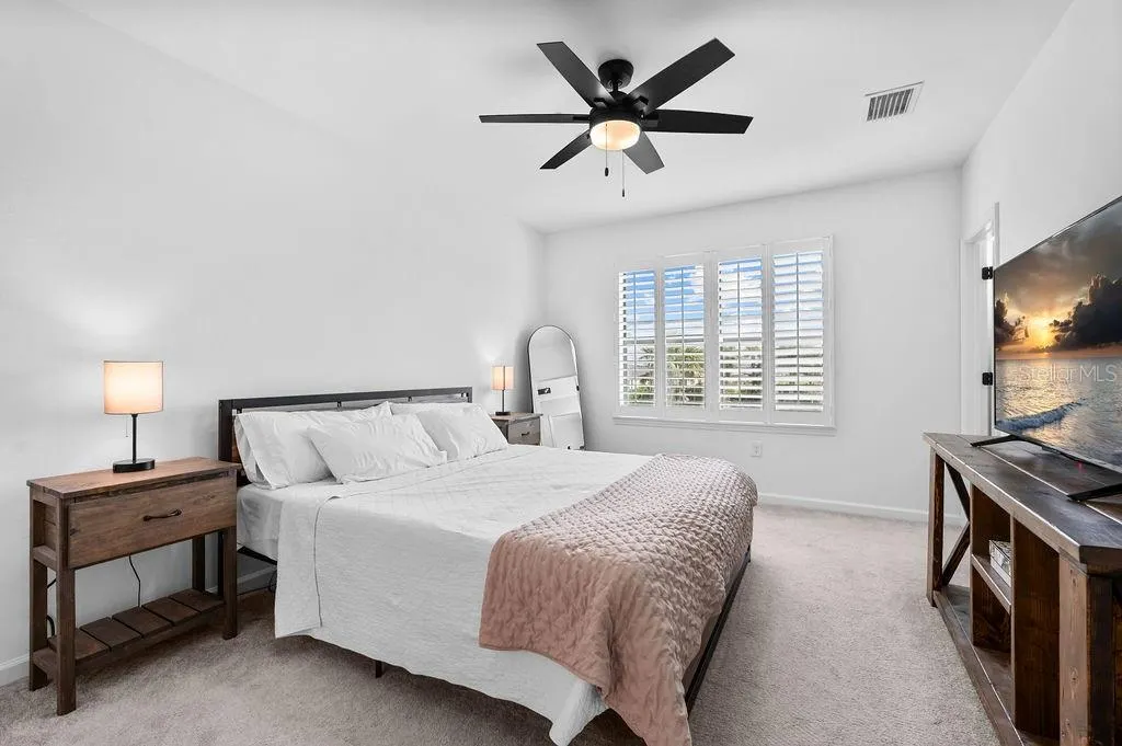 1840 VANORA LN