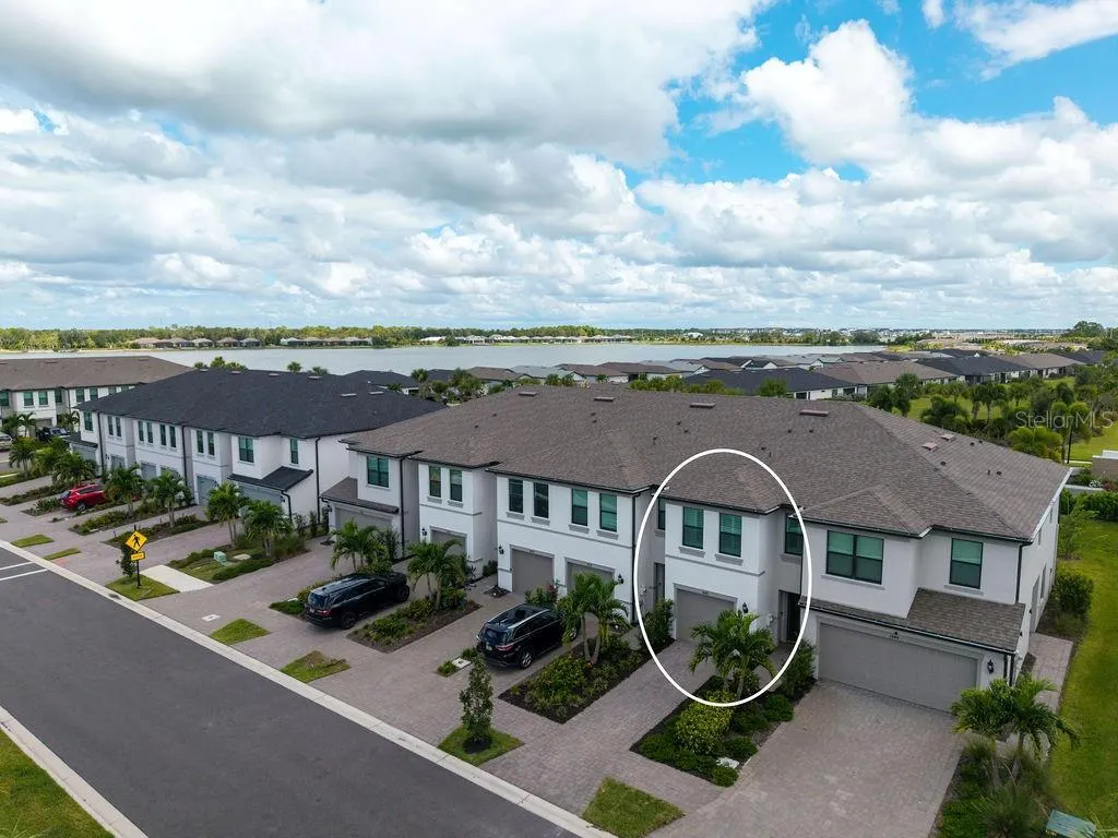 1840 VANORA LN